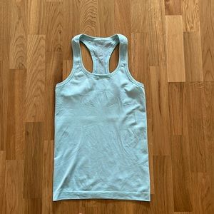 Turquoise lulu lemon tank
